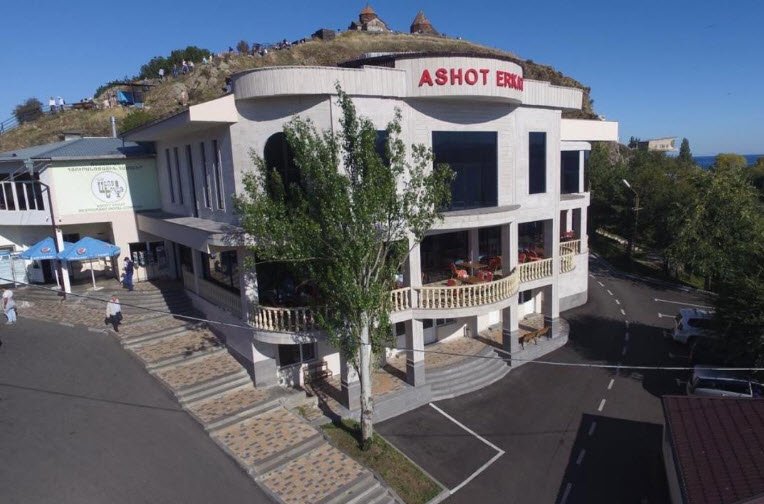 Ashot Erkat Restaurant, Armenia, Armenia
